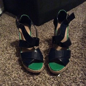 Wedge Sandal 3 1/2"🏮🏮BUNDLE 2/$10🏮🏮